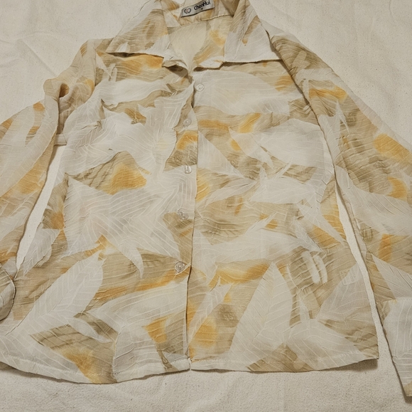 Shirt - Picture 2 of 2